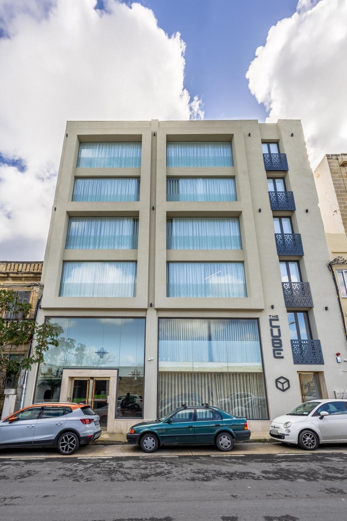 The Cube - Designer Finished Studio Penthouse By Sf Homes Gzira Екстериор снимка
