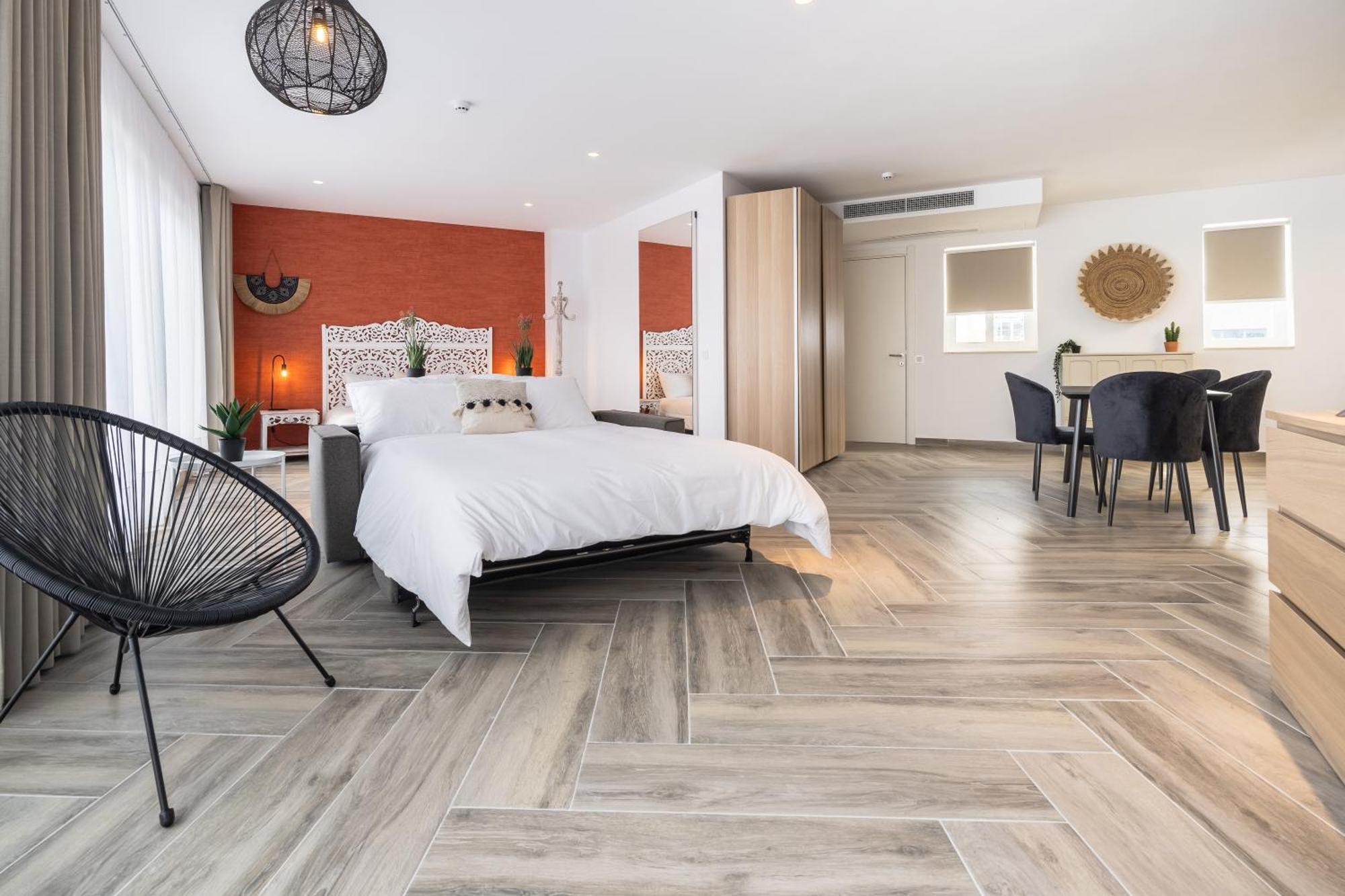 The Cube - Designer Finished Studio Penthouse By Sf Homes Gzira Екстериор снимка