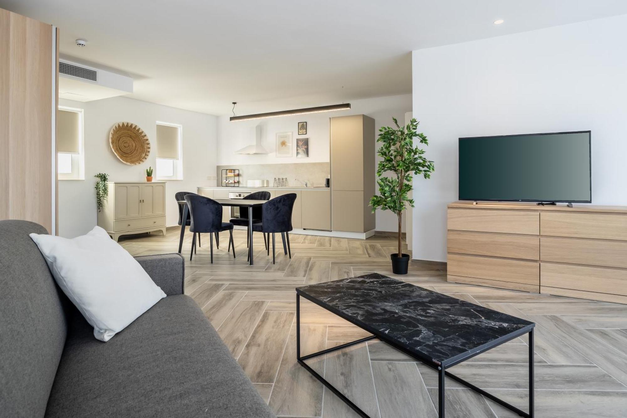 The Cube - Designer Finished Studio Penthouse By Sf Homes Gzira Екстериор снимка