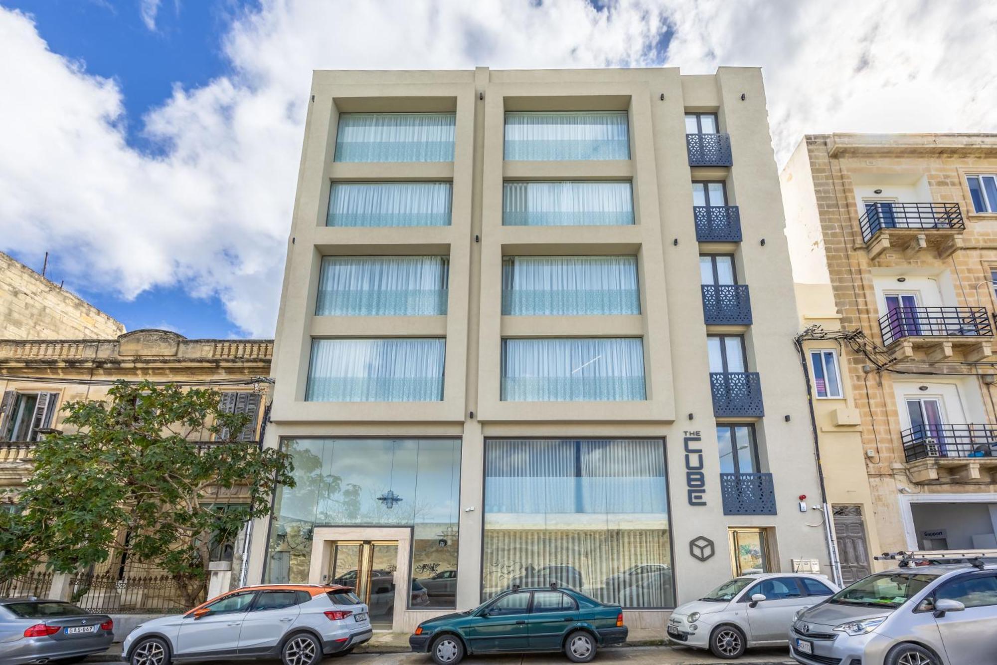 The Cube - Designer Finished Studio Penthouse By Sf Homes Gzira Екстериор снимка